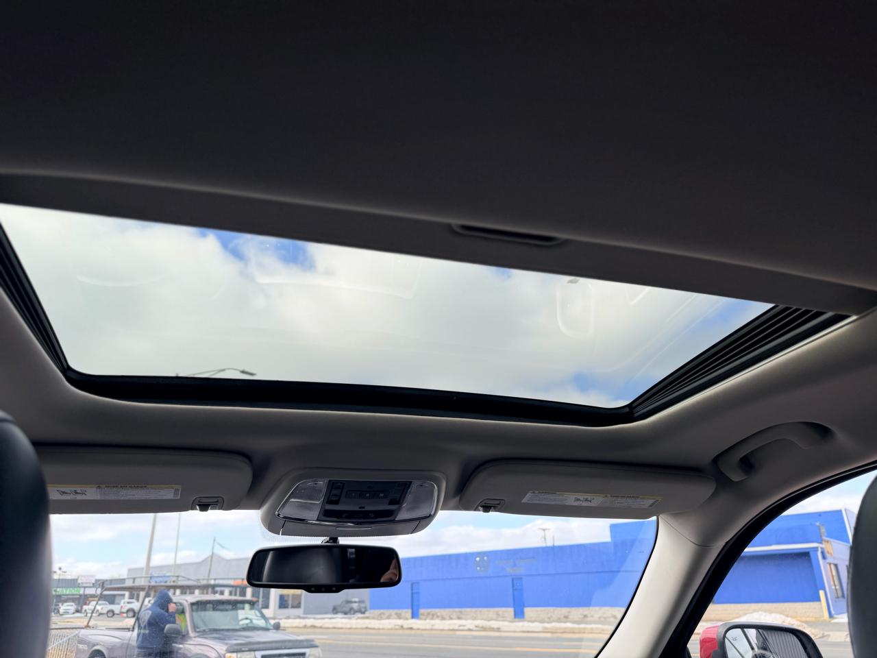 Jeep Grand Cherokee Laredo 4WD 2012