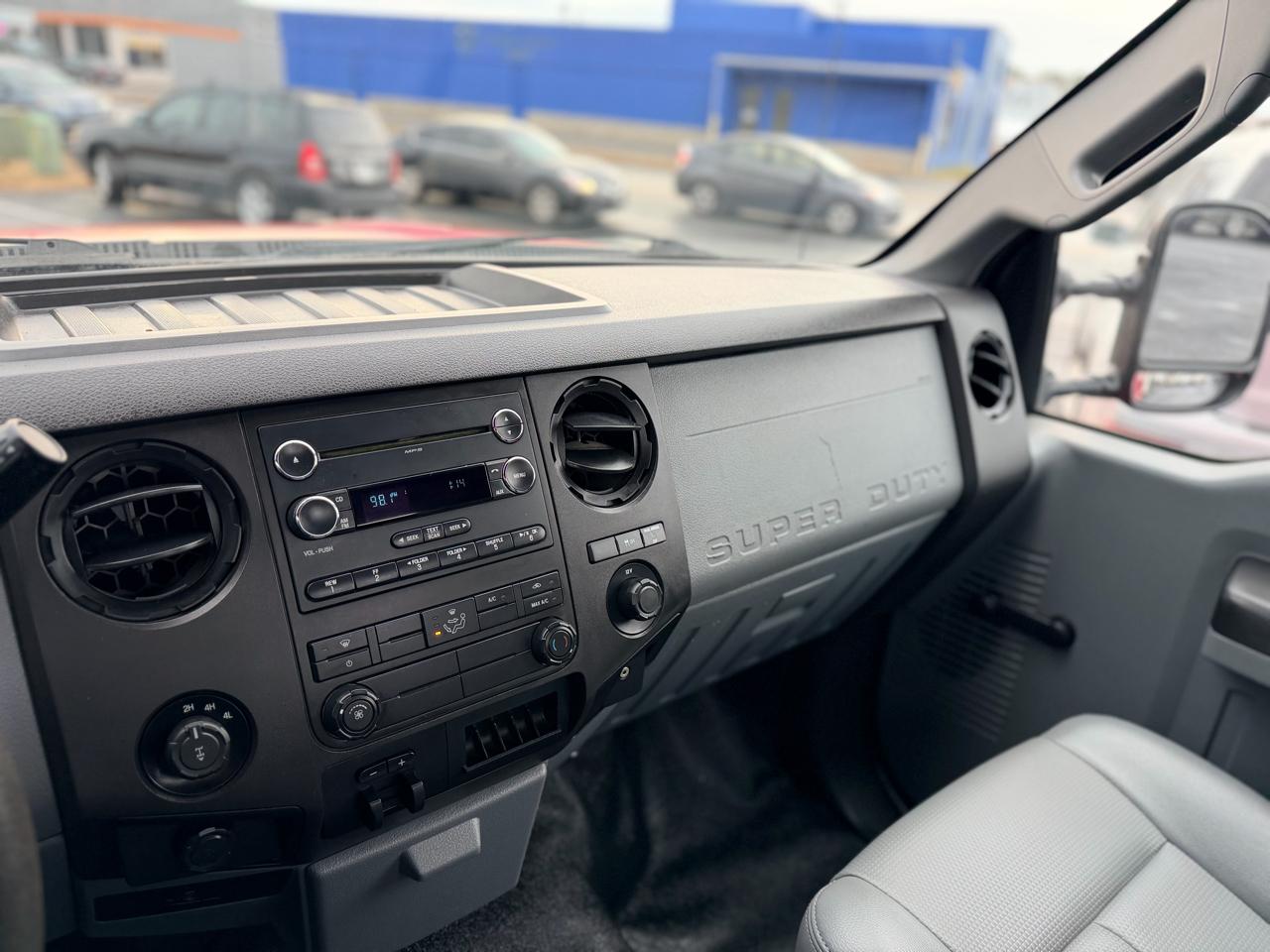 Ford F-250 SD XLT 4WD 2012