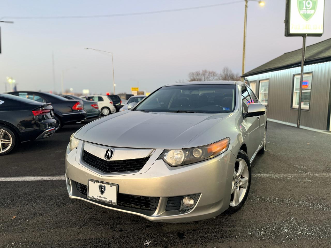 Acura TSX 5-Speed AT with Tech Package 2009