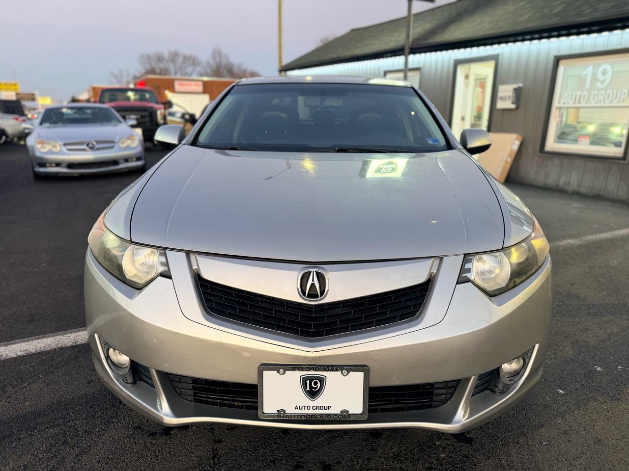 Acura TSX 5-Speed AT with Tech Package 2009