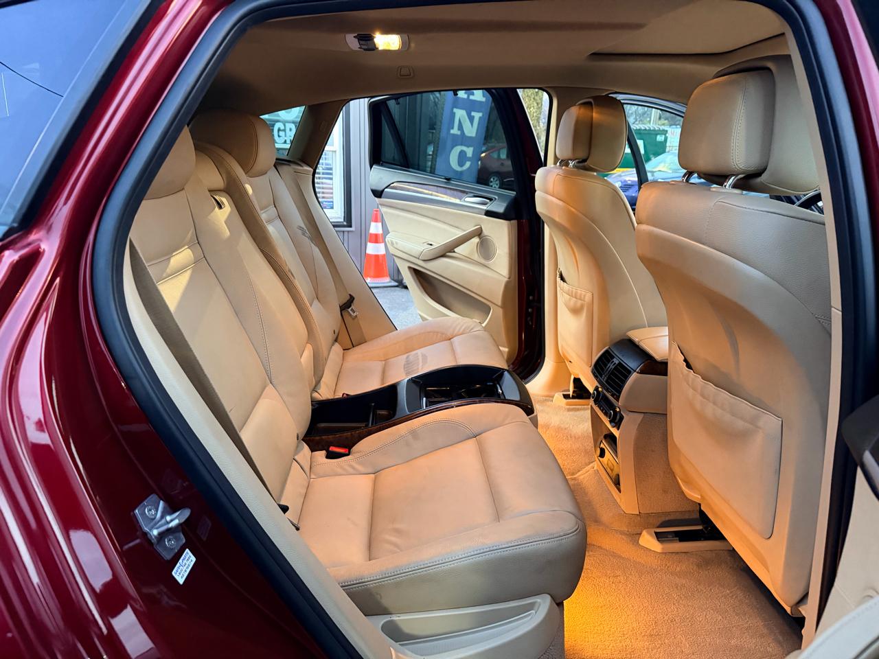 BMW X6 xDrive35i 2012