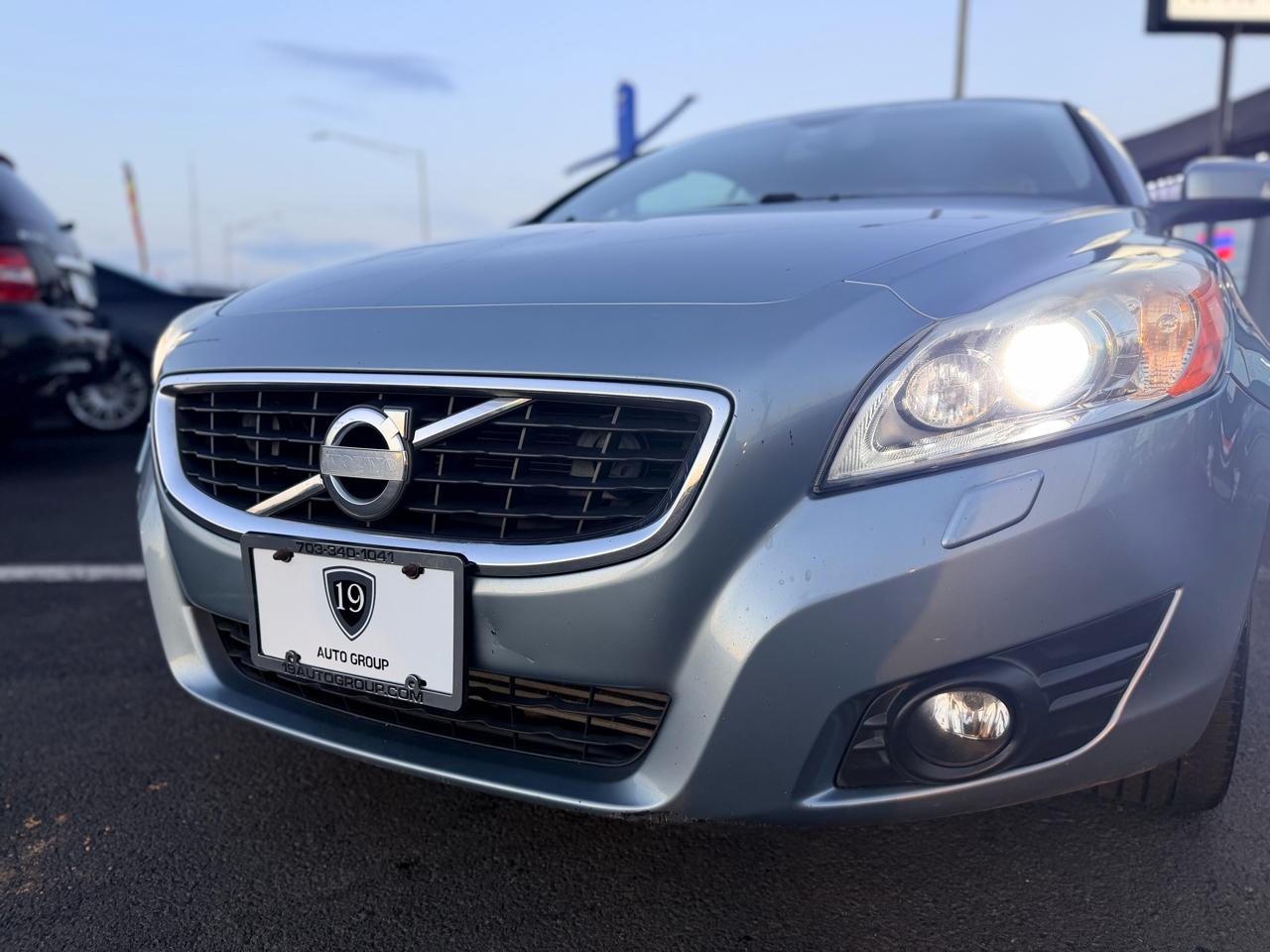 Volvo C70 T5 2011
