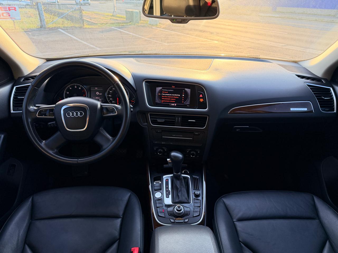 Audi Q5 2.0 quattro Premium 2012