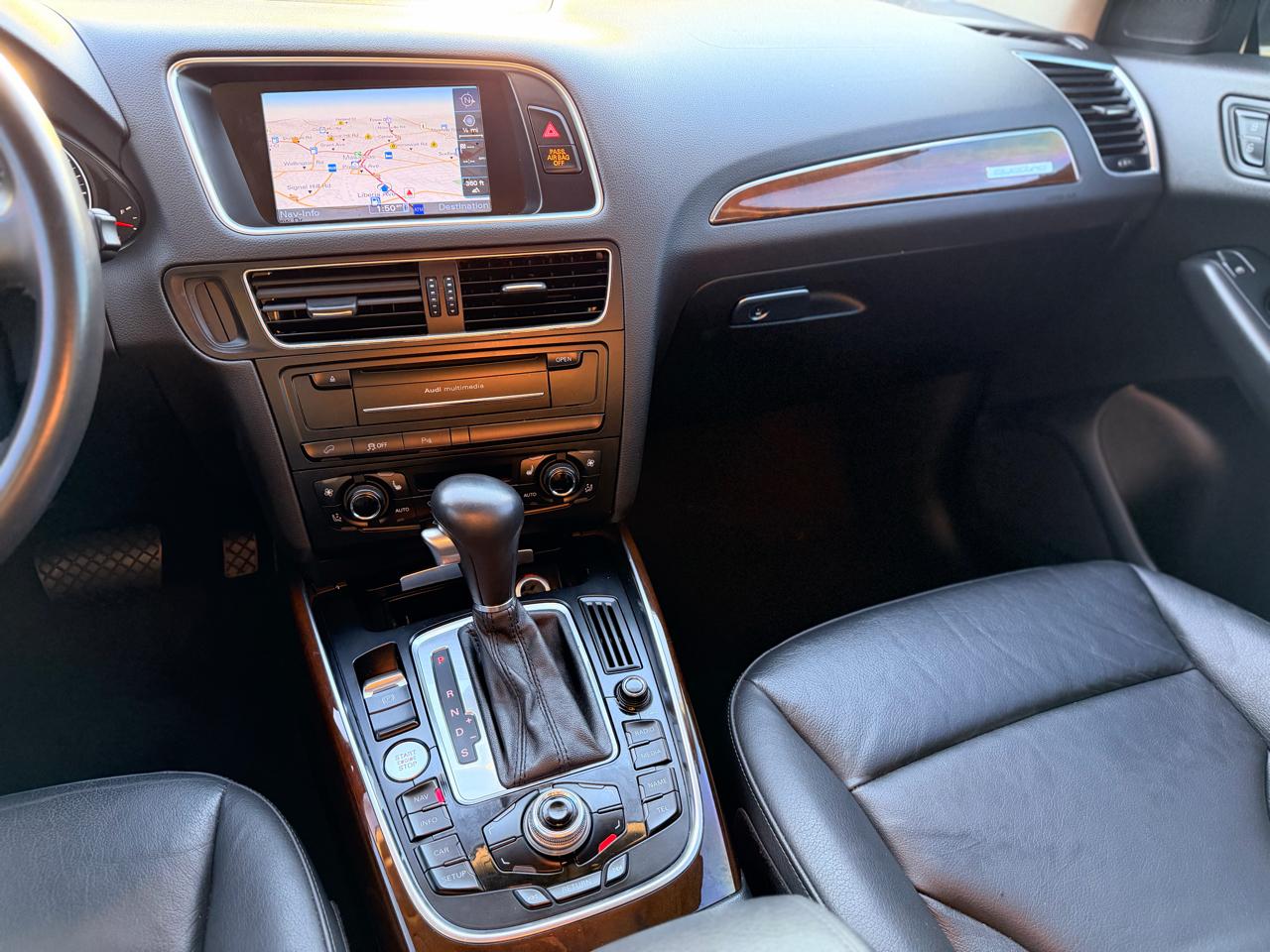 Audi Q5 2.0 quattro Premium 2012