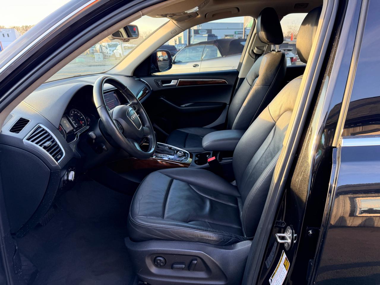 Audi Q5 2.0 quattro Premium 2012