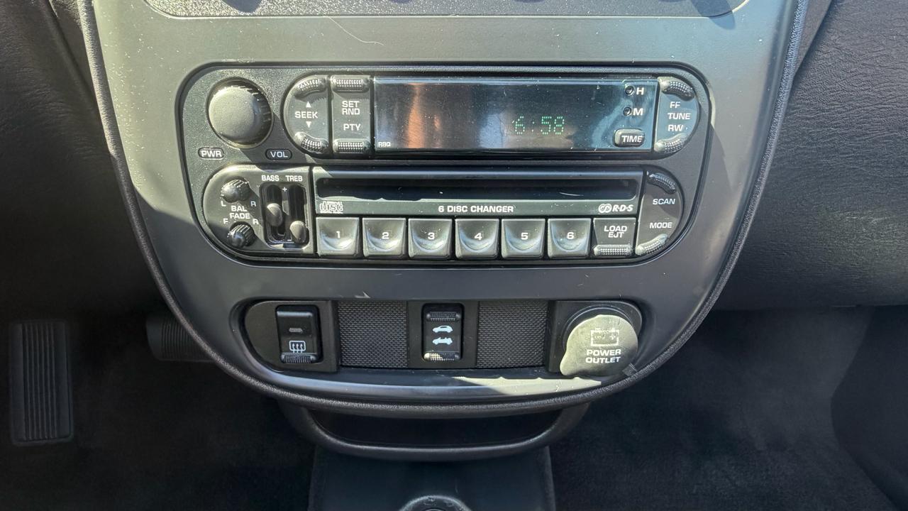 Chrysler PT Cruiser Touring Convertible 2005