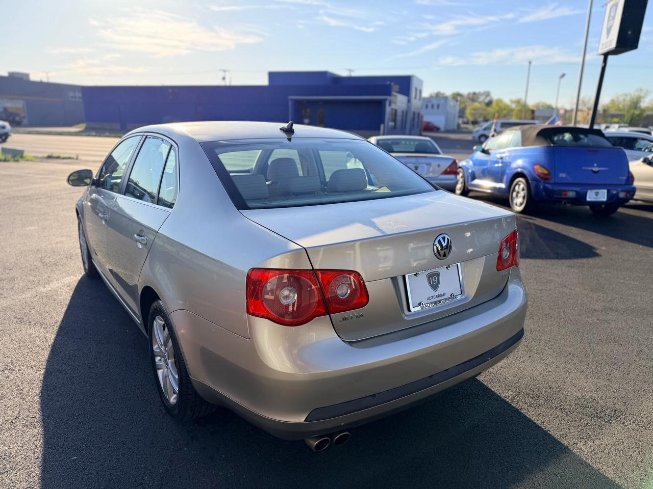 Volkswagen Jetta 2.5L w/ Pkg. 1 2007
