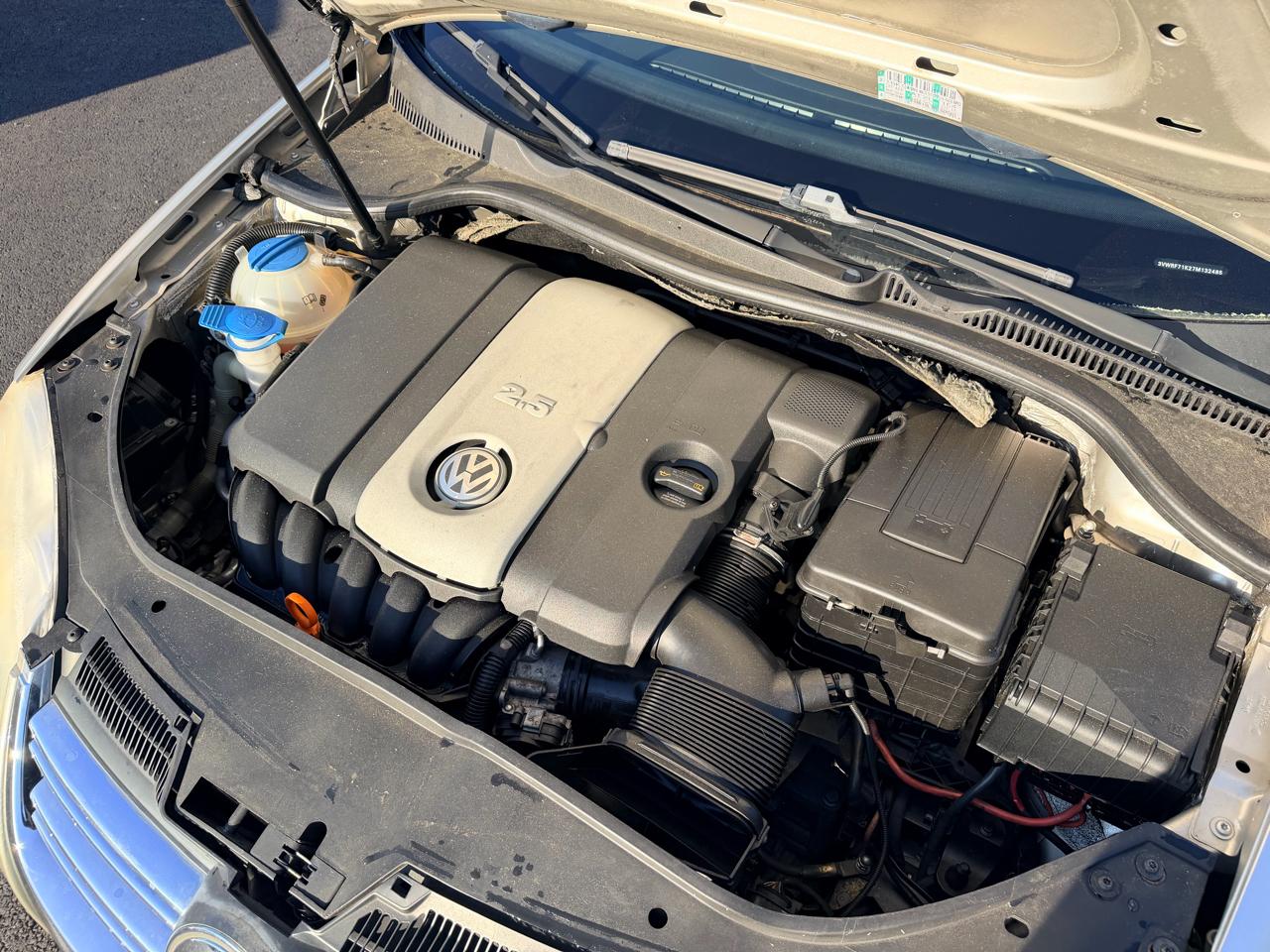 Volkswagen Jetta 2.5L w/ Pkg. 1 2007