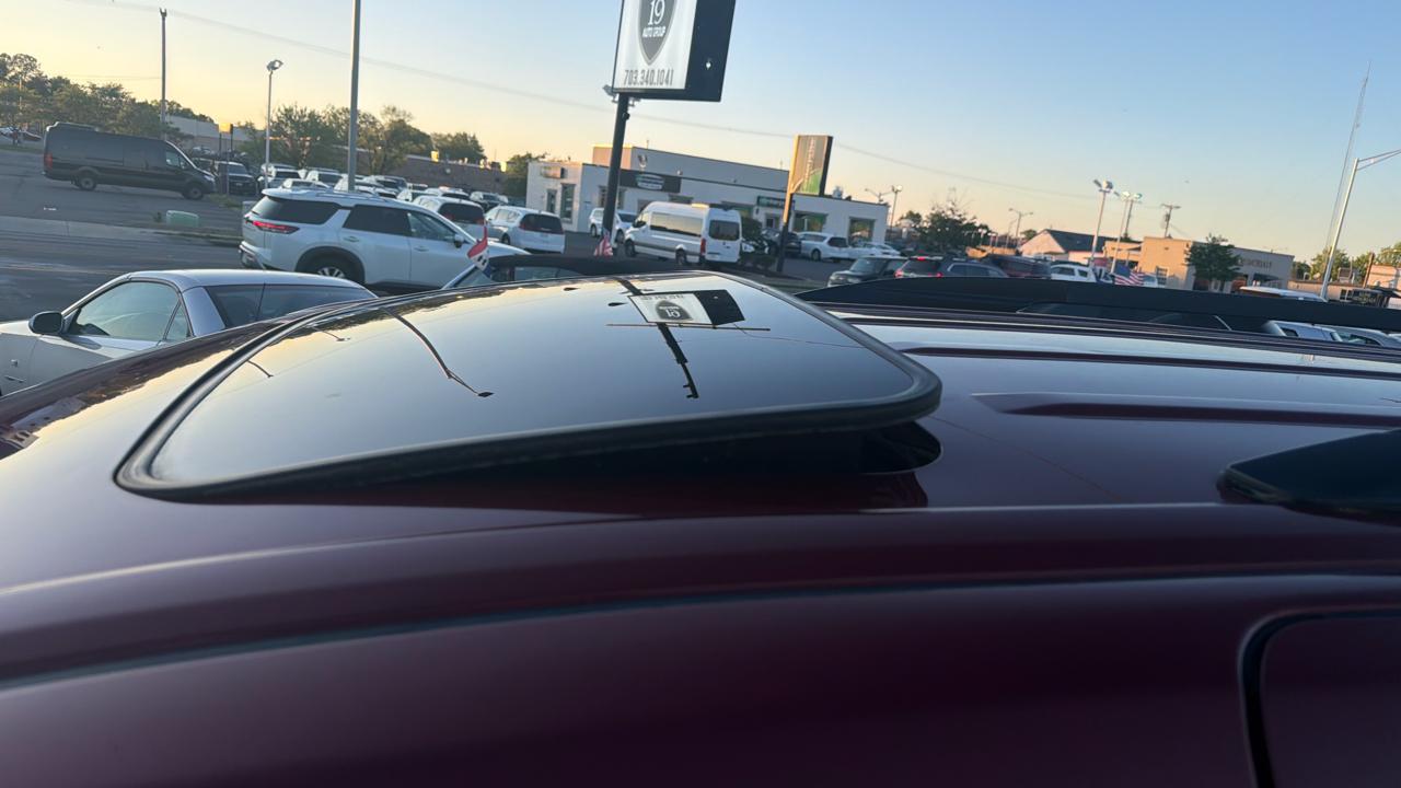 Toyota Sienna XLE 7-Passenger AWD 2017