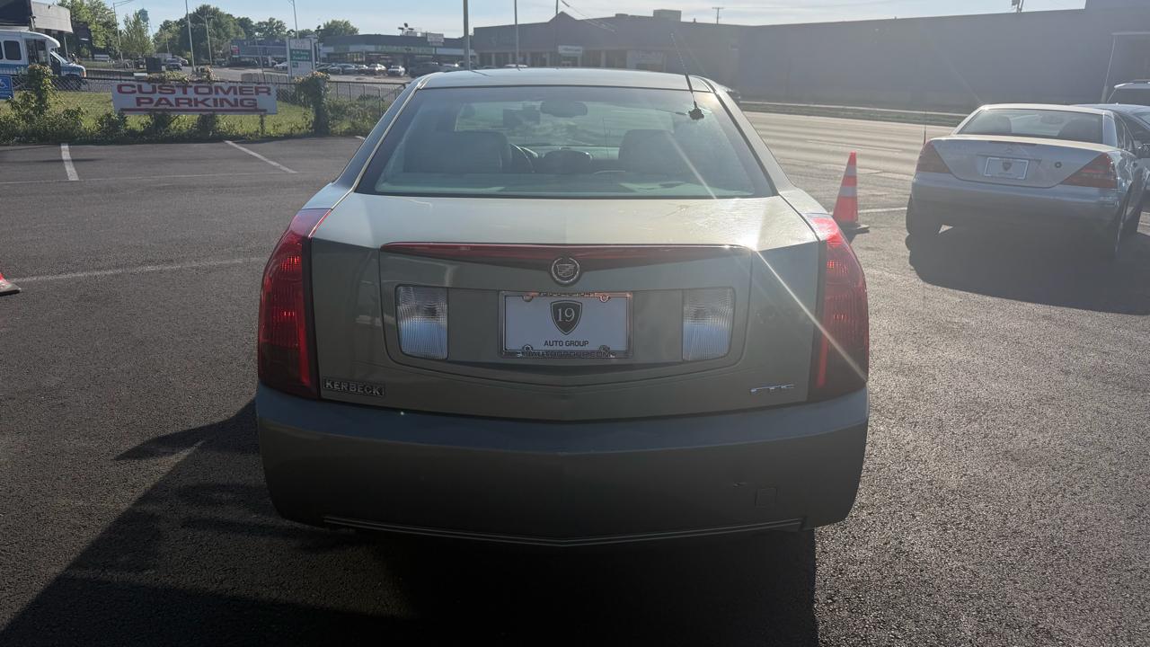 Cadillac CTS Base 2004