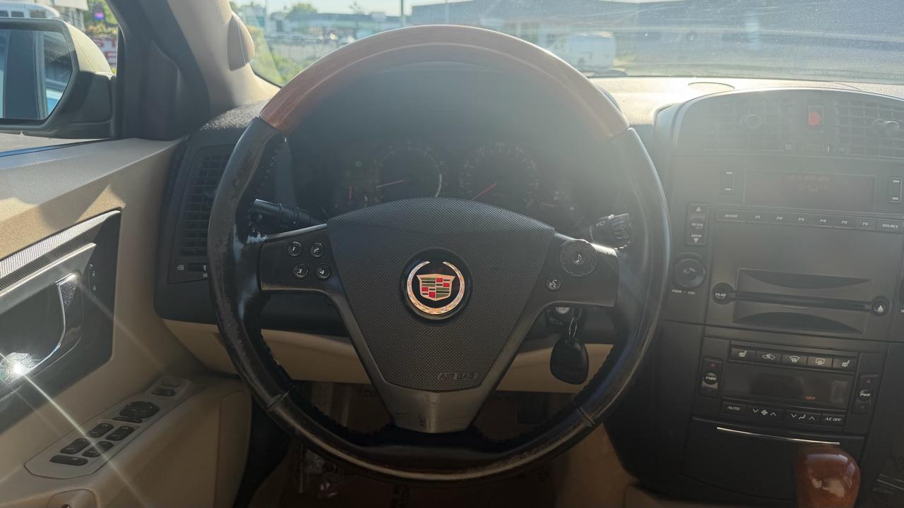 Cadillac CTS Base 2004