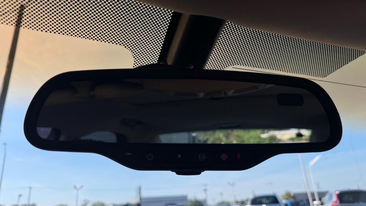 Cadillac CTS Base 2004