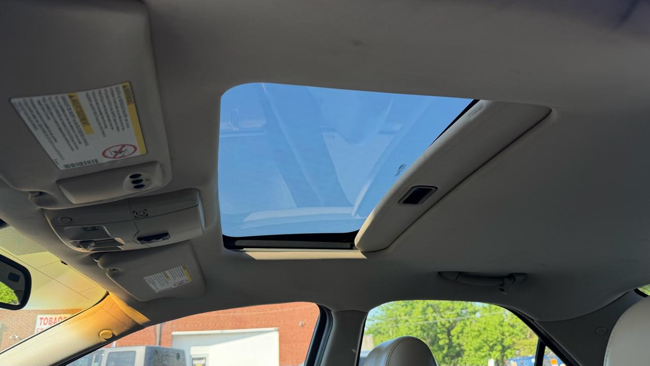 Cadillac CTS Base 2004