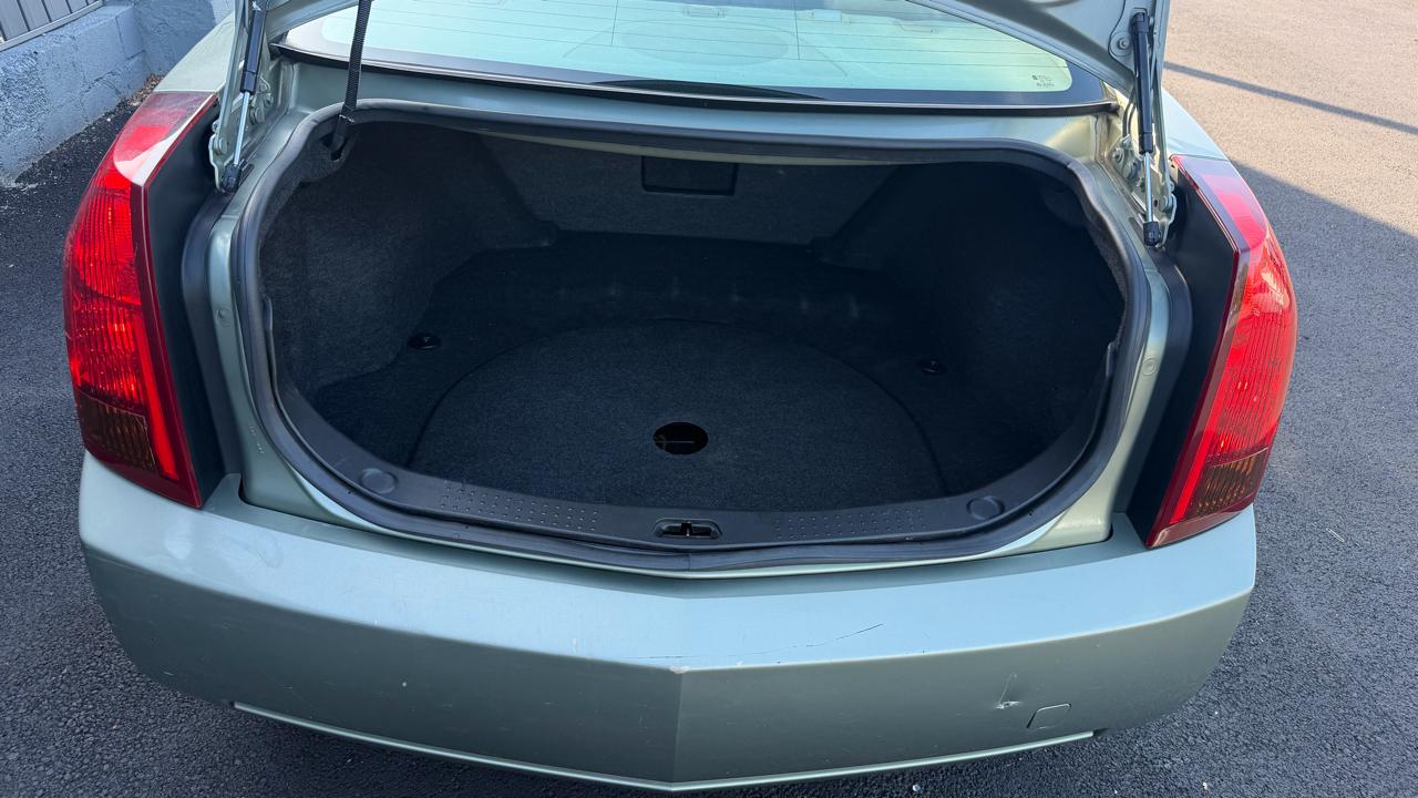 Cadillac CTS Base 2004