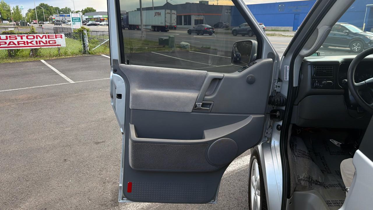 Volkswagen EuroVan MV 2003
