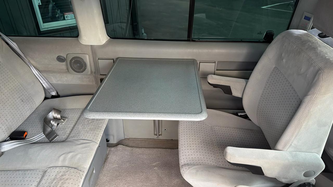 Volkswagen EuroVan MV 2003