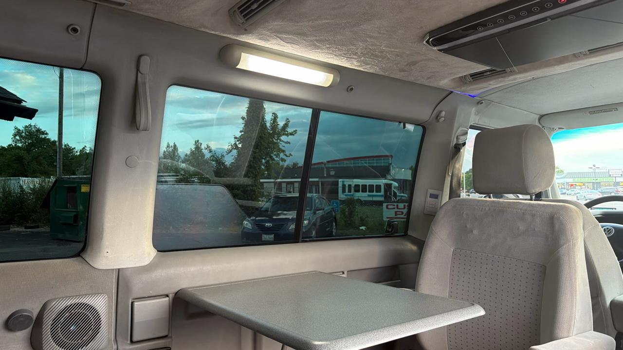 Volkswagen EuroVan MV 2003