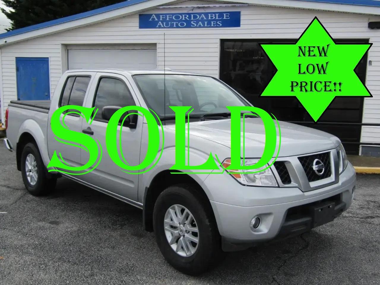 2017 Nissan Frontier PRO-4X Crew Cab 5AT 4WD