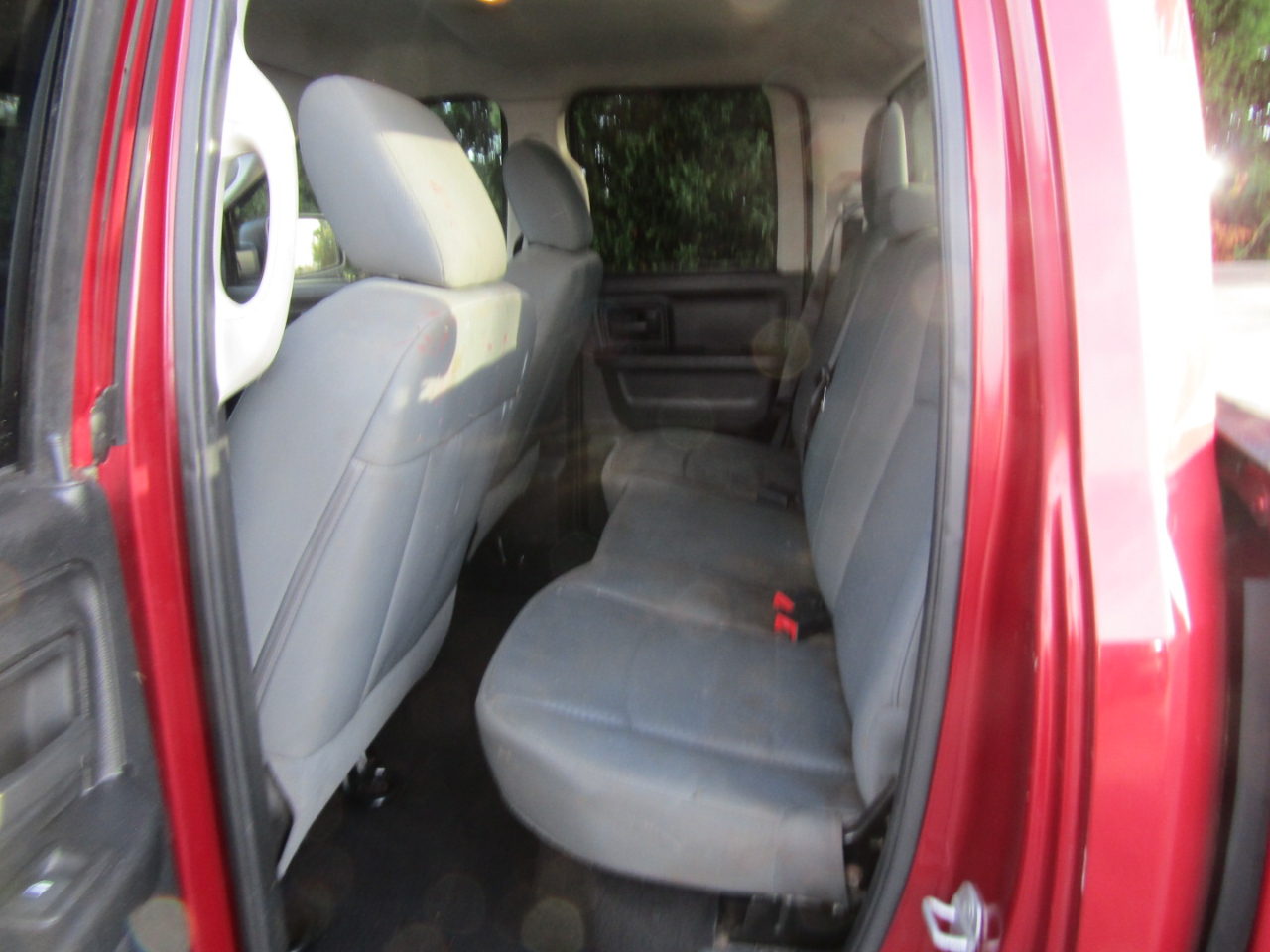 RAM 1500 Tradesman Quad Cab 4WD 2014 RAM 1500 Tradesman Quad Cab 4WD 2014