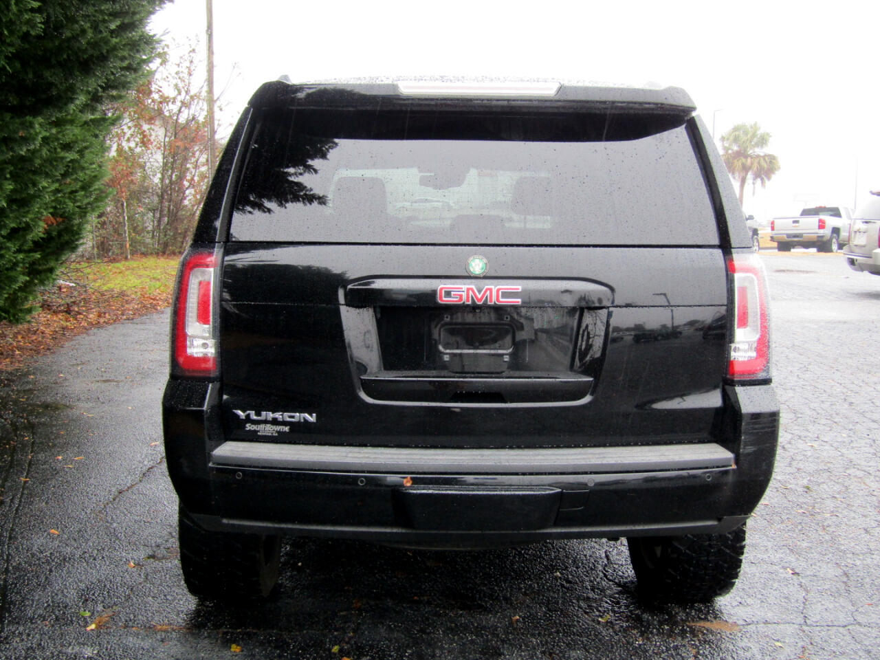 GMC Yukon SLT 4WD 2015