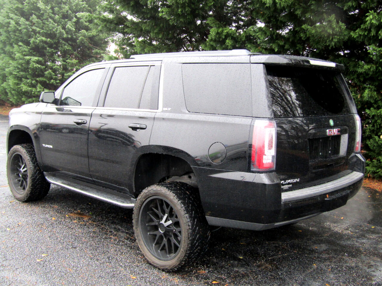 GMC Yukon SLT 4WD 2015