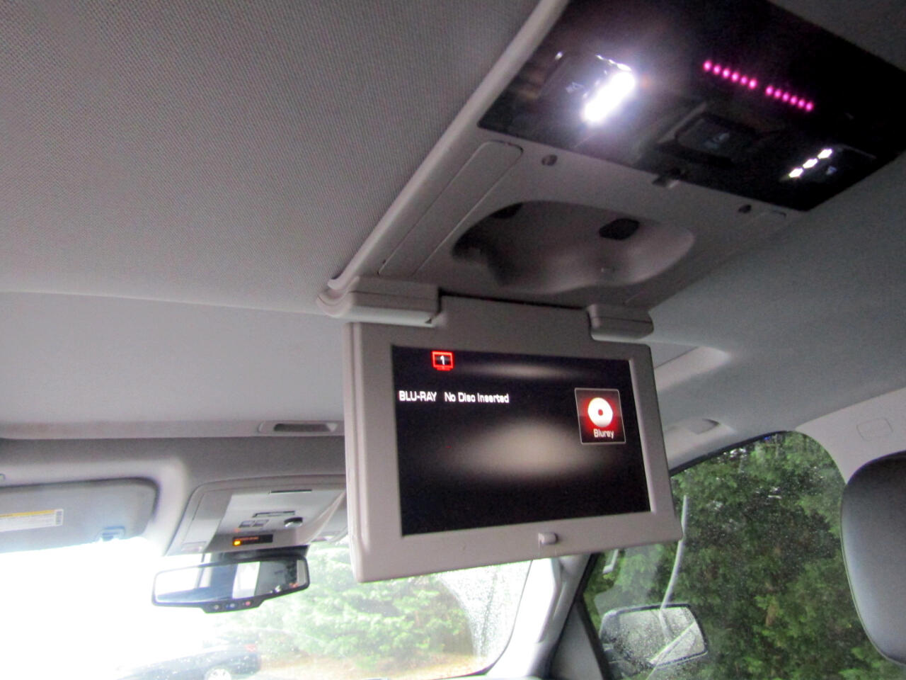 GMC Yukon SLT 4WD 2015