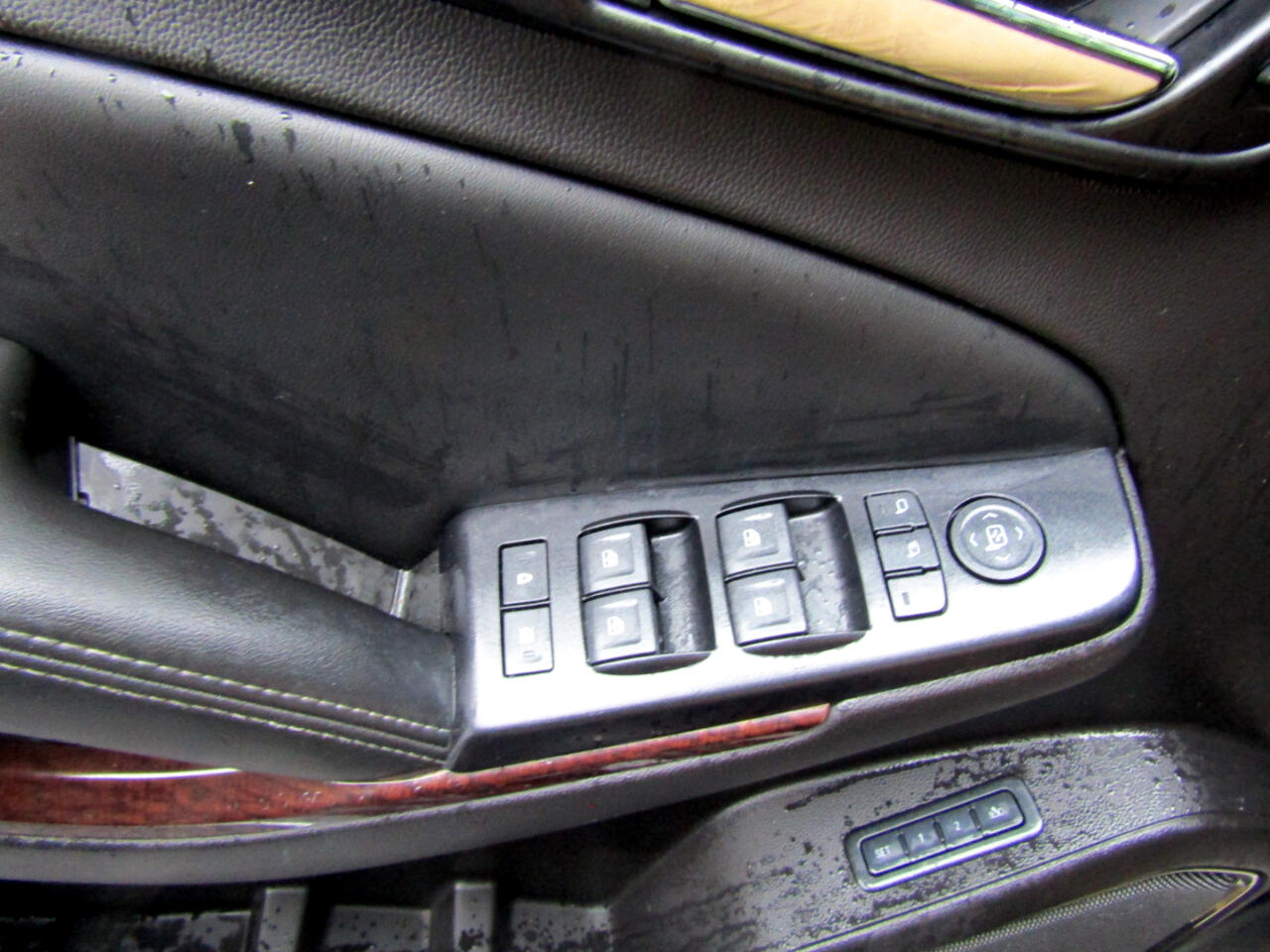 GMC Yukon SLT 4WD 2015