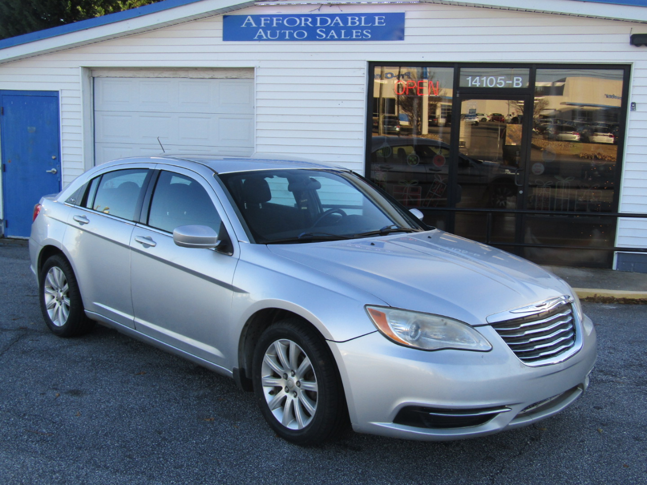 2012 Chrysler 200 Touring