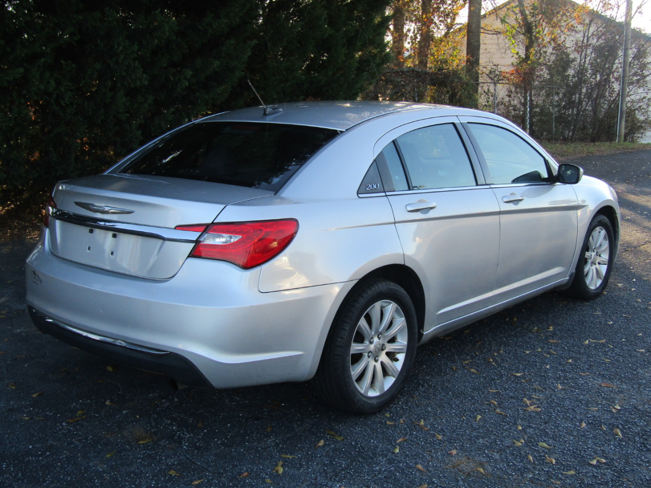 Chrysler 200 Touring 2012