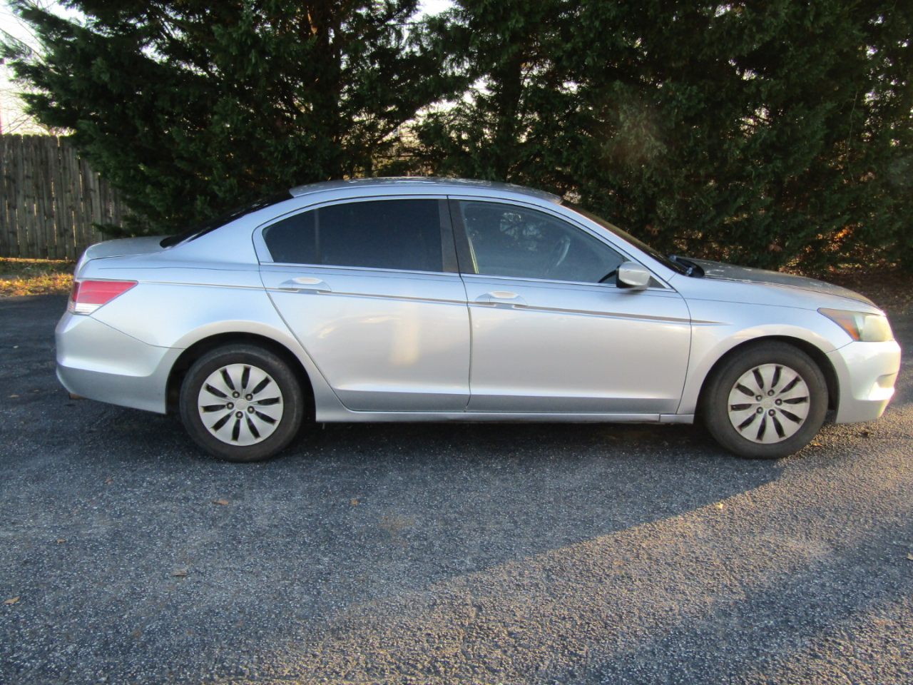 Honda Accord LX sedan AT 2009