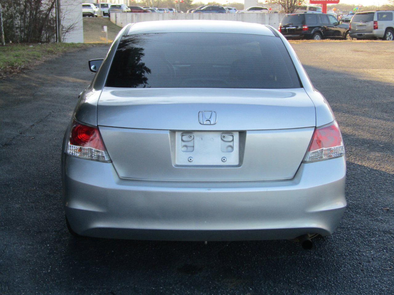 Honda Accord LX sedan AT 2009