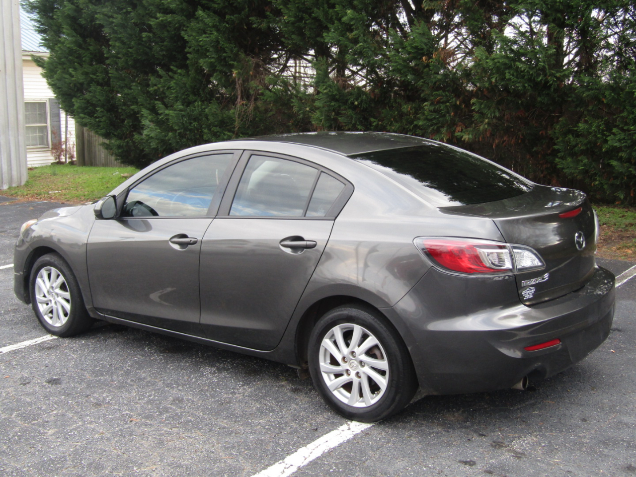 Mazda MAZDA3 I Grand Touring 4-Door 2012