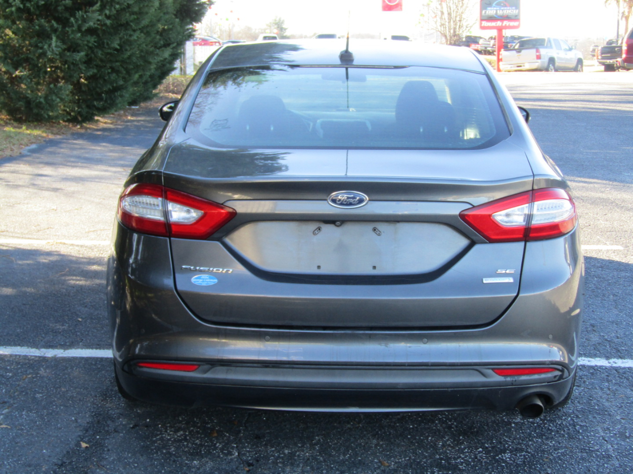 Ford Fusion SE 2016