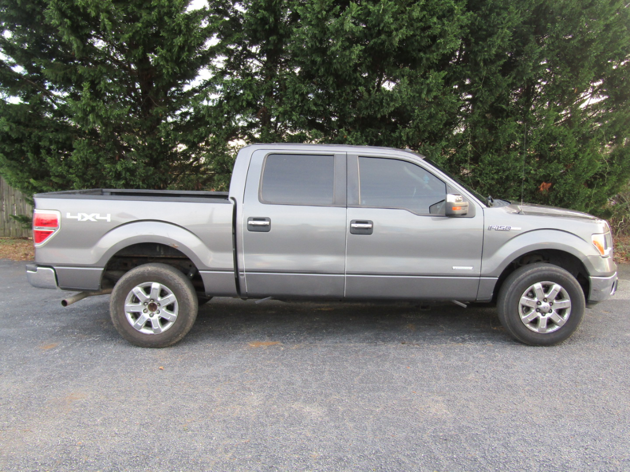 Ford F-150 XLT SuperCrew 6.5-ft. Bed 4WD 2013