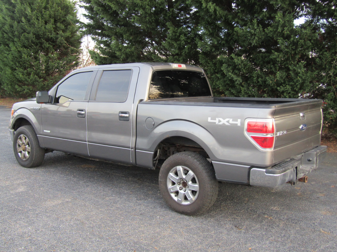Ford F-150 XLT SuperCrew 6.5-ft. Bed 4WD 2013