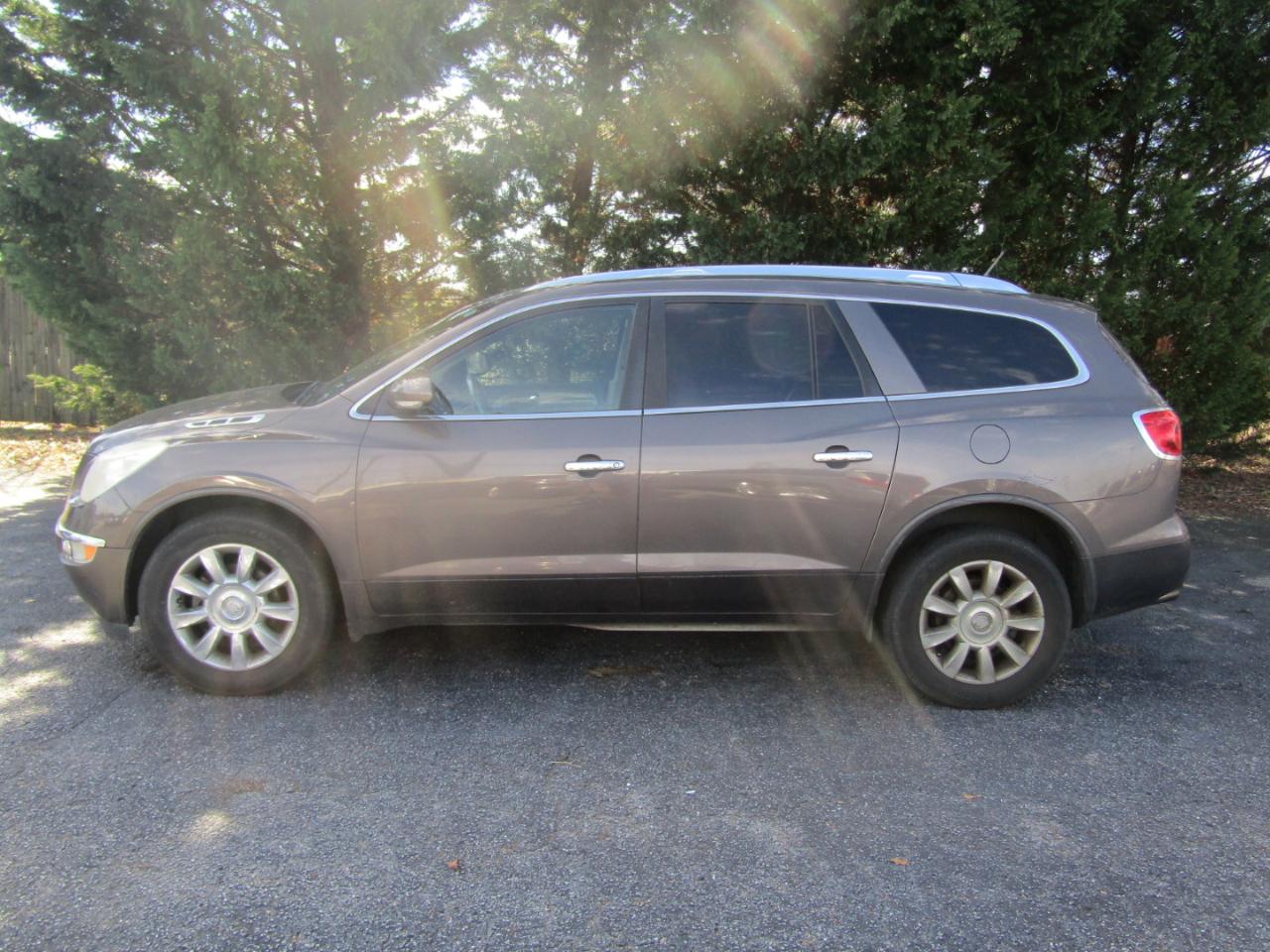 Buick Enclave Leather FWD 2012