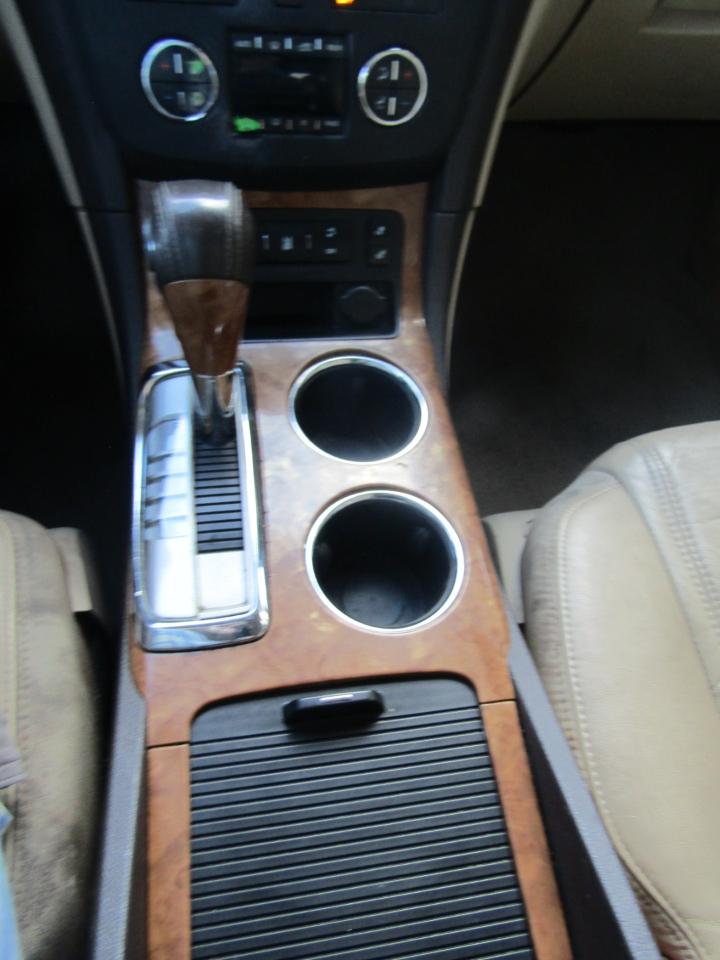 Buick Enclave Leather FWD 2012