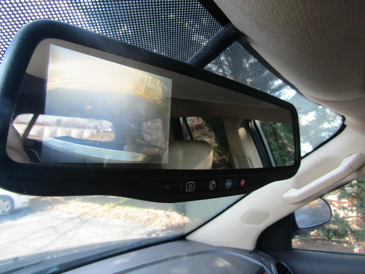 Buick Enclave Leather FWD 2012