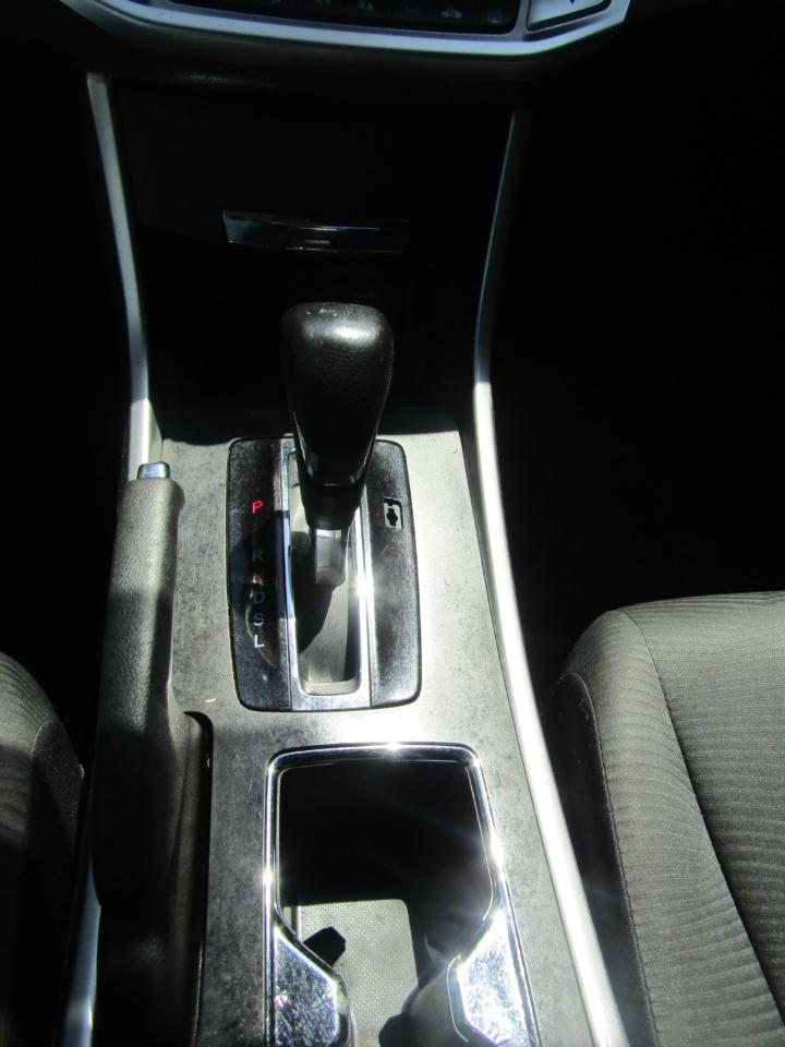 Honda Accord LX Sedan CVT 2015