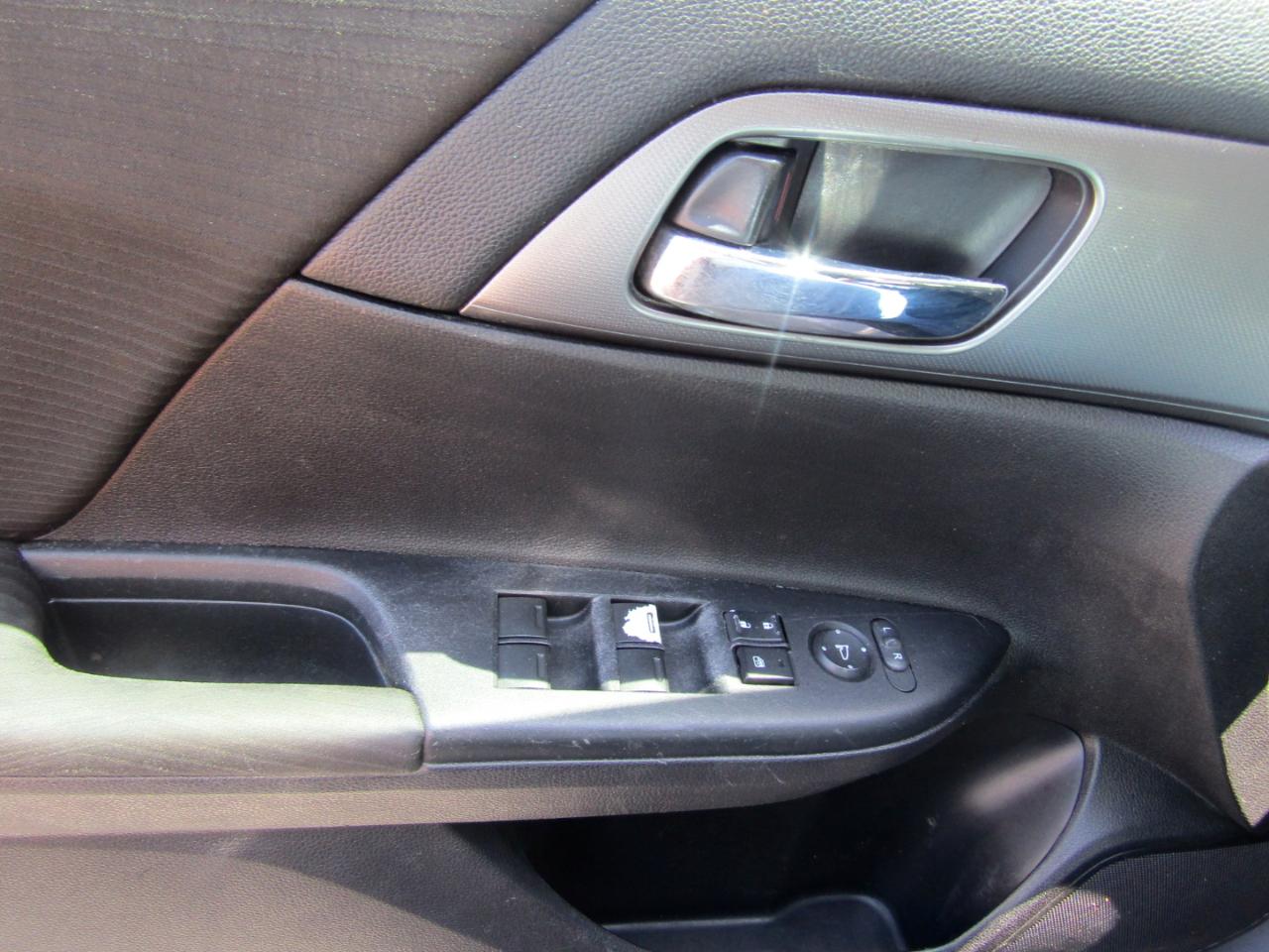 Honda Accord LX Sedan CVT 2015