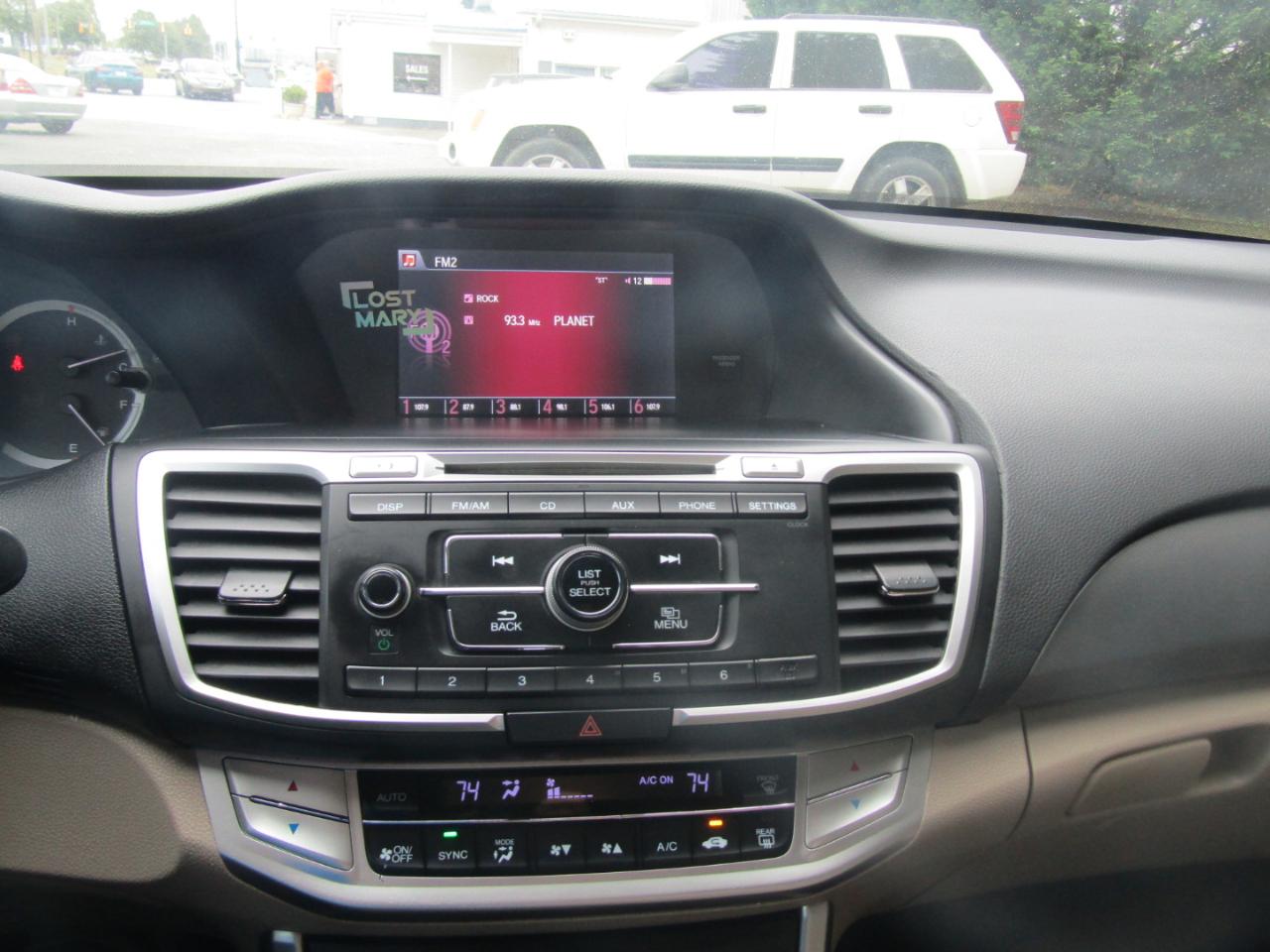 Honda Accord LX Sedan CVT 2013