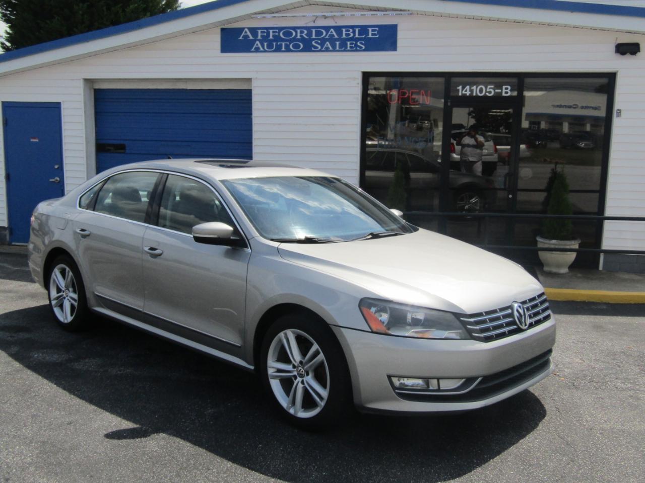 Volkswagen Passat 2.0L TDI SEL Premium 2013