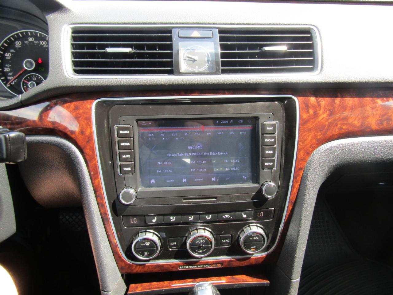 Volkswagen Passat 2.0L TDI SEL Premium 2013