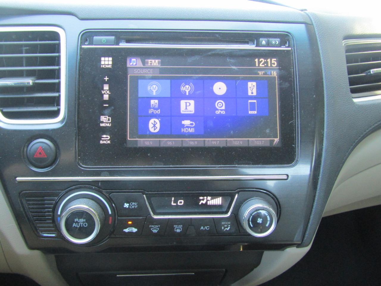 Honda Civic SE Sedan CVT 2015