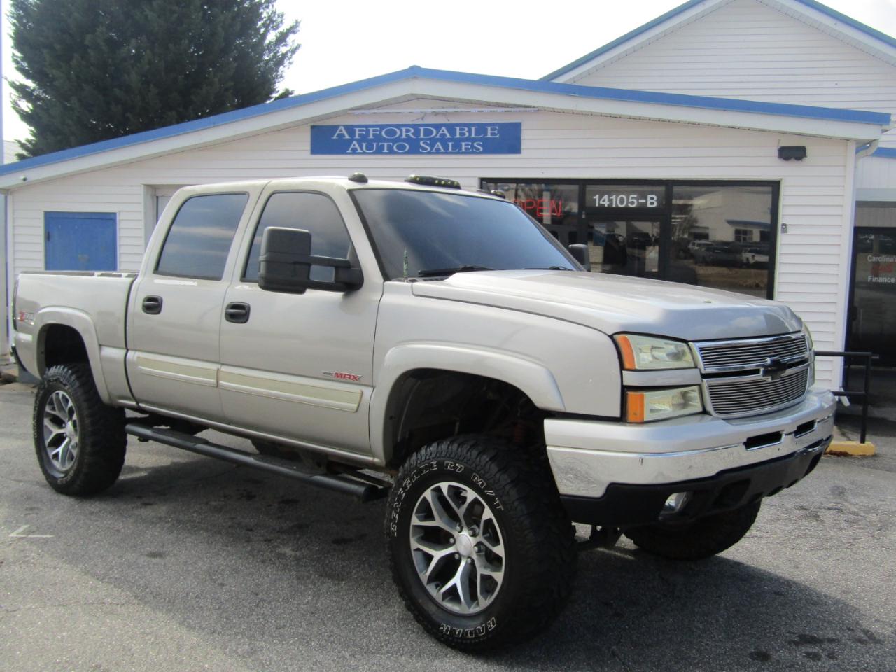 Chevrolet Silverado 1500 LT3 Crew Cab 4WD 2006