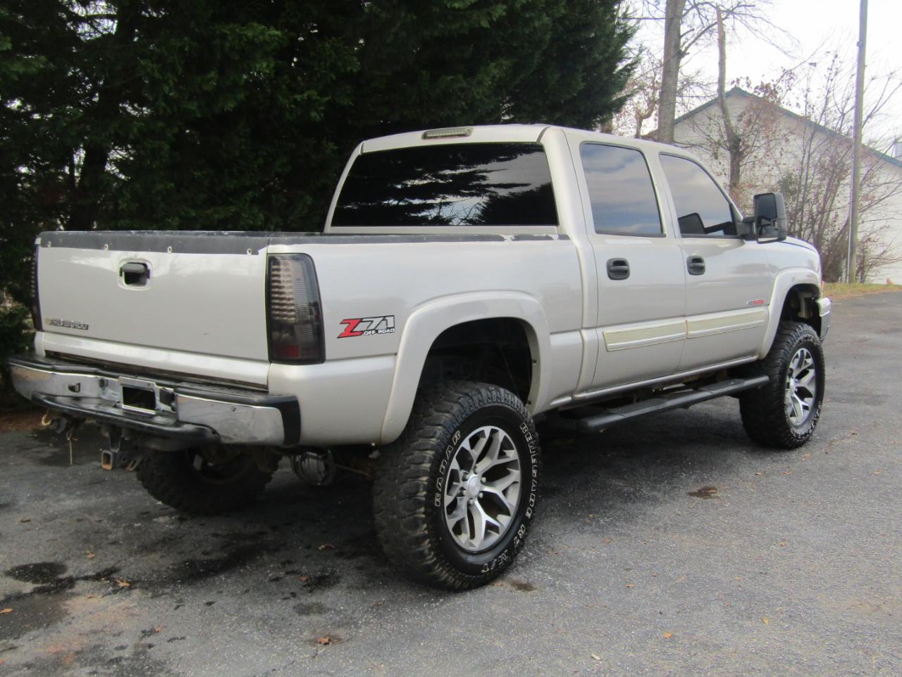 Chevrolet Silverado 1500 LT3 Crew Cab 4WD 2006