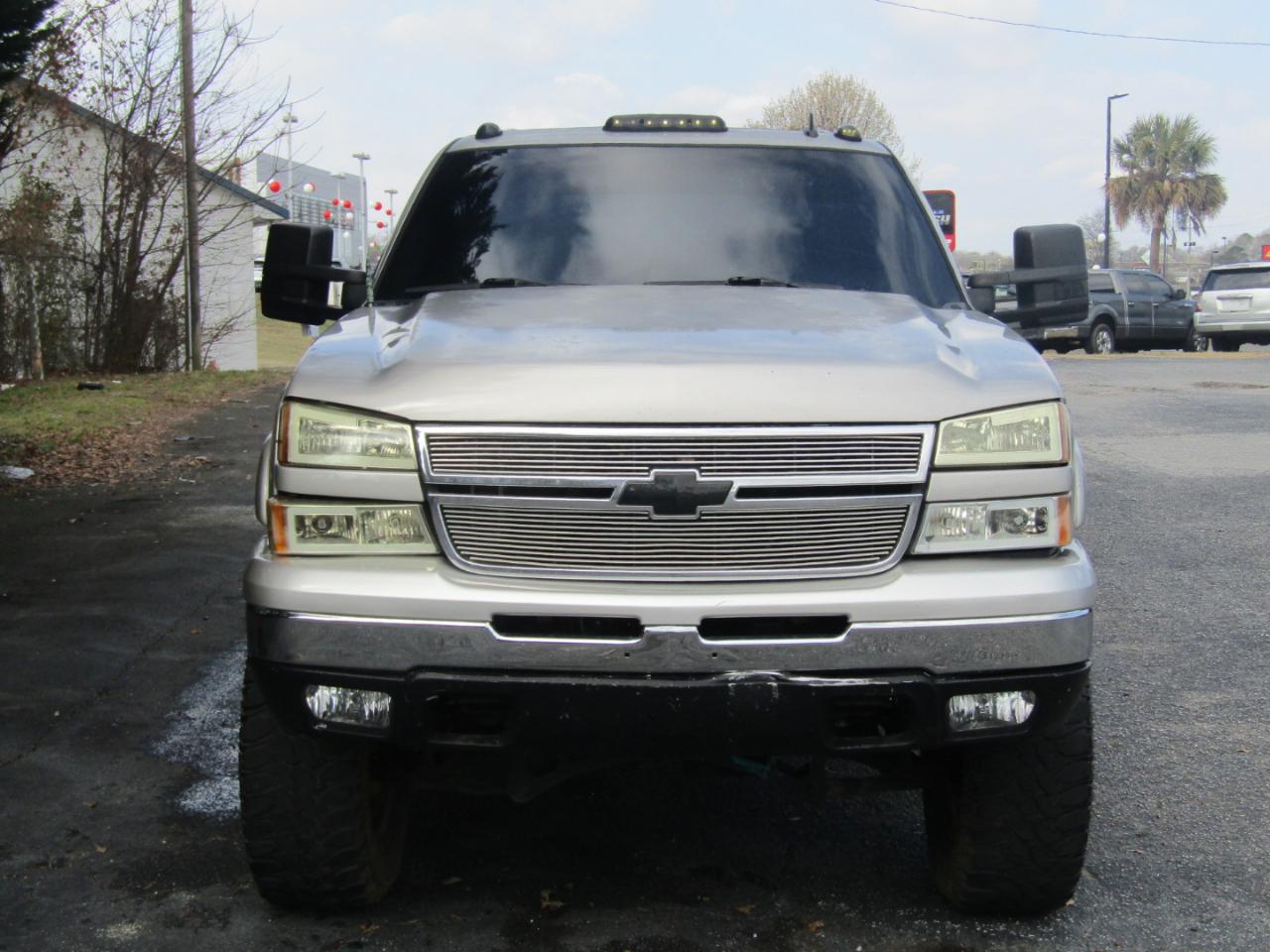 Chevrolet Silverado 1500 LT3 Crew Cab 4WD 2006