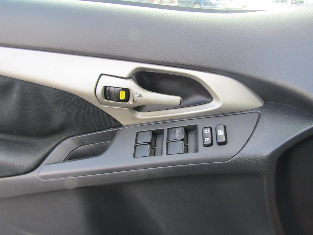 Toyota Matrix S AWD 4-Speed AT 2009