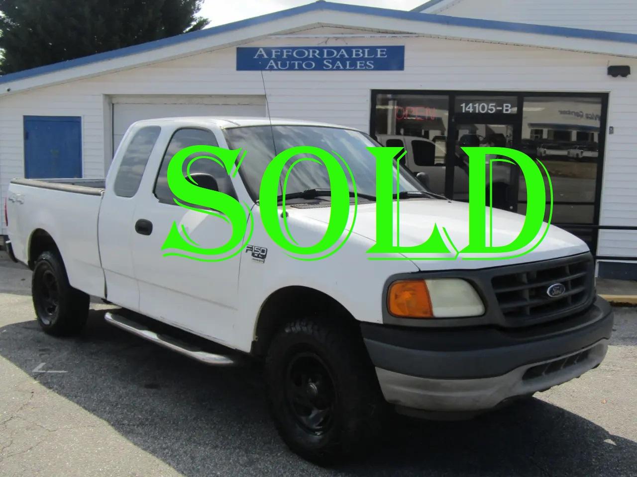 2004 Ford F-150 Heritage XL SuperCab 4WD
