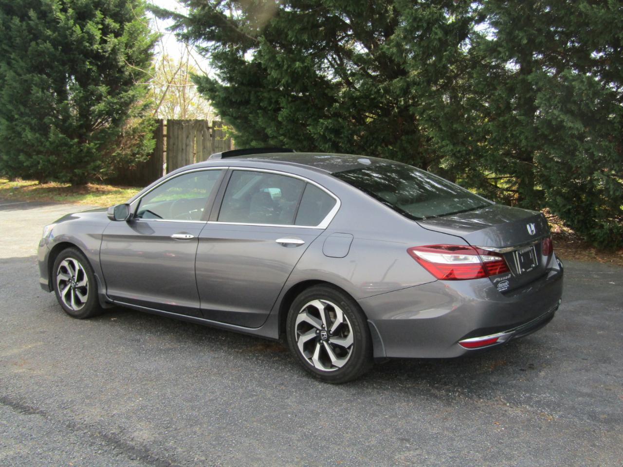 Honda Accord EX-L Sedan CVT 2017